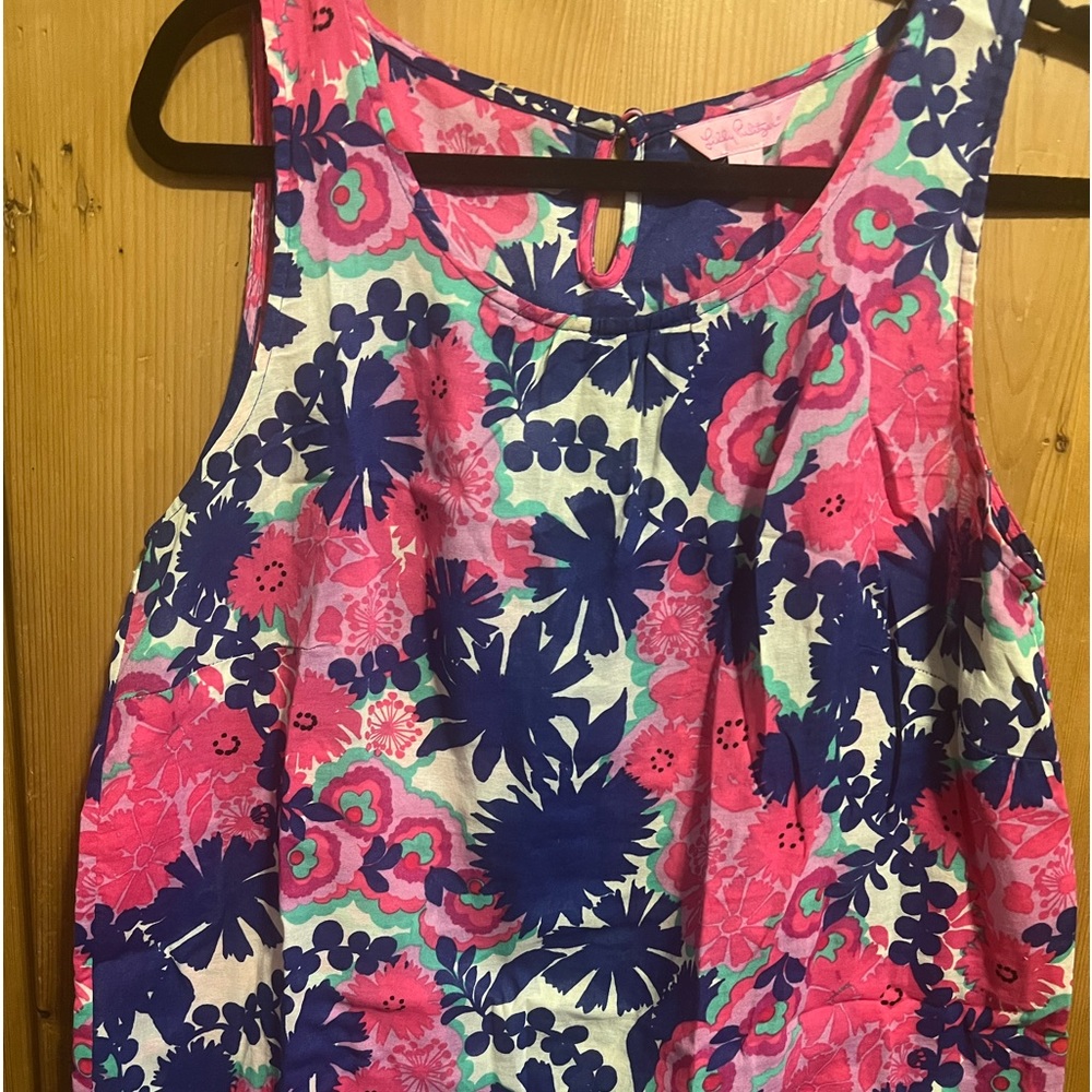 Lilly Pulitzer sleeveless shirt